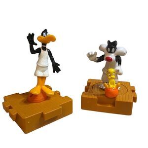 VTG Space Jam Tweety Bird Sylvester Daffy Duck McDonalds Toys 90s Lot of 2